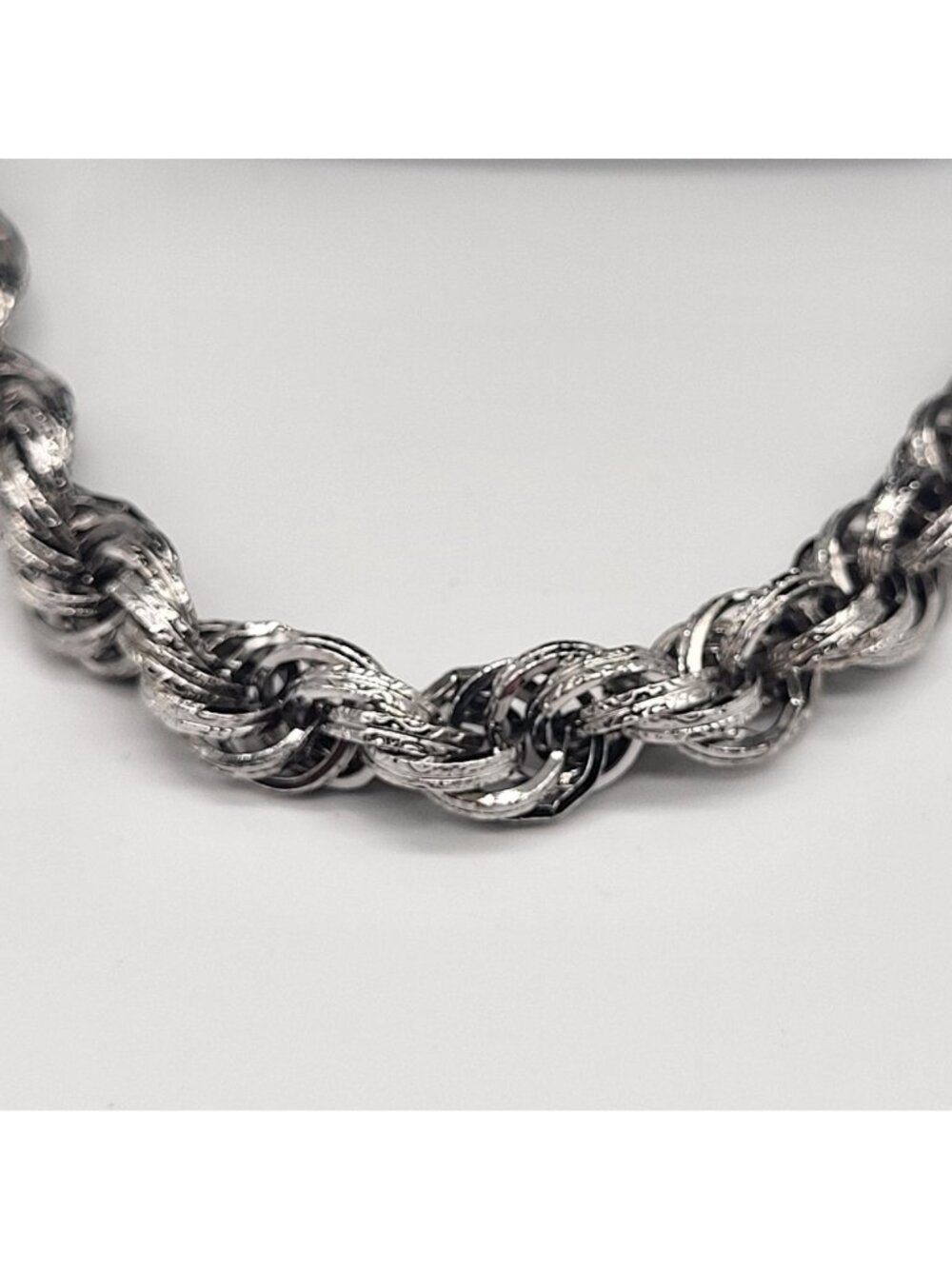 VTG Monet Silver Chunky Twisted Rope Chain Necklace Suzette #4721 with tag - Picture 2 of 9